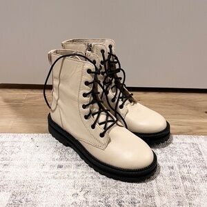 ZARA Cream Lace Up Combat Winter Boots